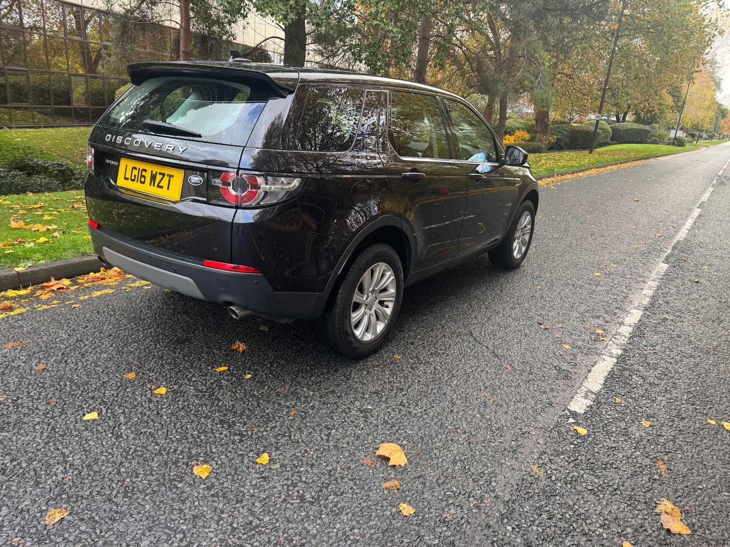 Used Land Rover Discovery Sport 2016 for sale - 76446106: Photo 6