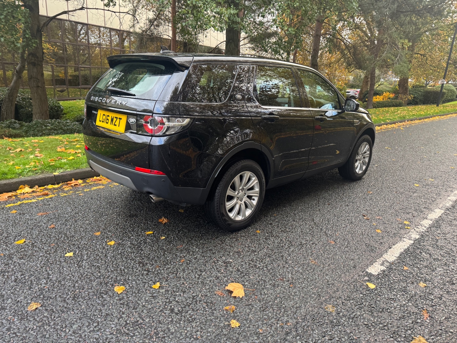 Used Land Rover Discovery Sport 2016 for sale - 76446106: Photo 8