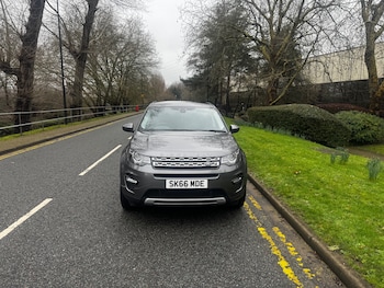 Used Land Rover Discovery Sport 2016 for sale - 77896339: Photo