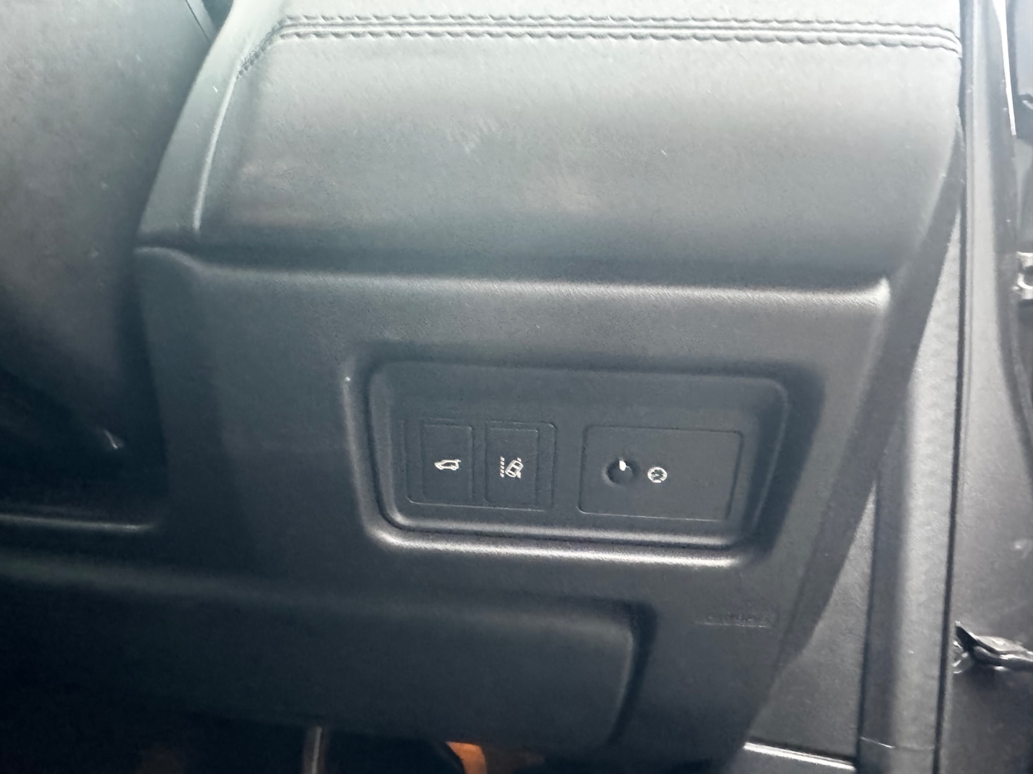 Used Land Rover Discovery Sport 2016 for sale - 77896339: Photo 32