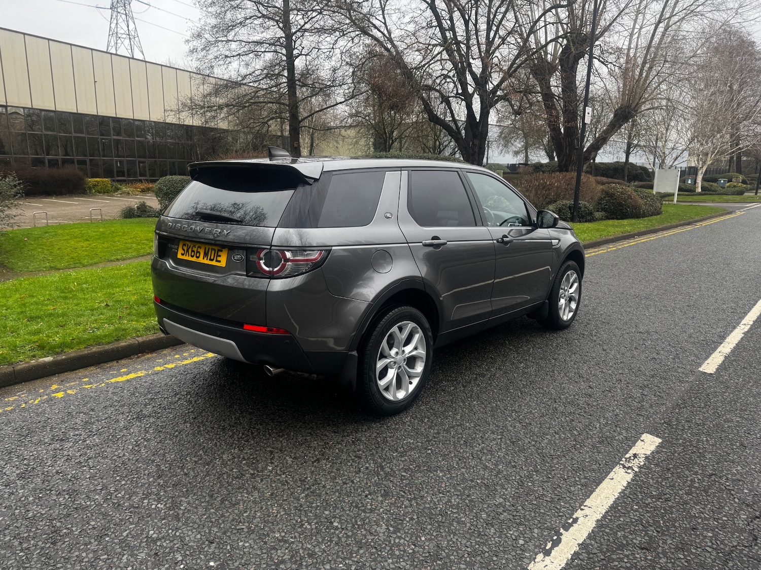 Used Land Rover Discovery Sport 2016 for sale - 77896339: Photo 5