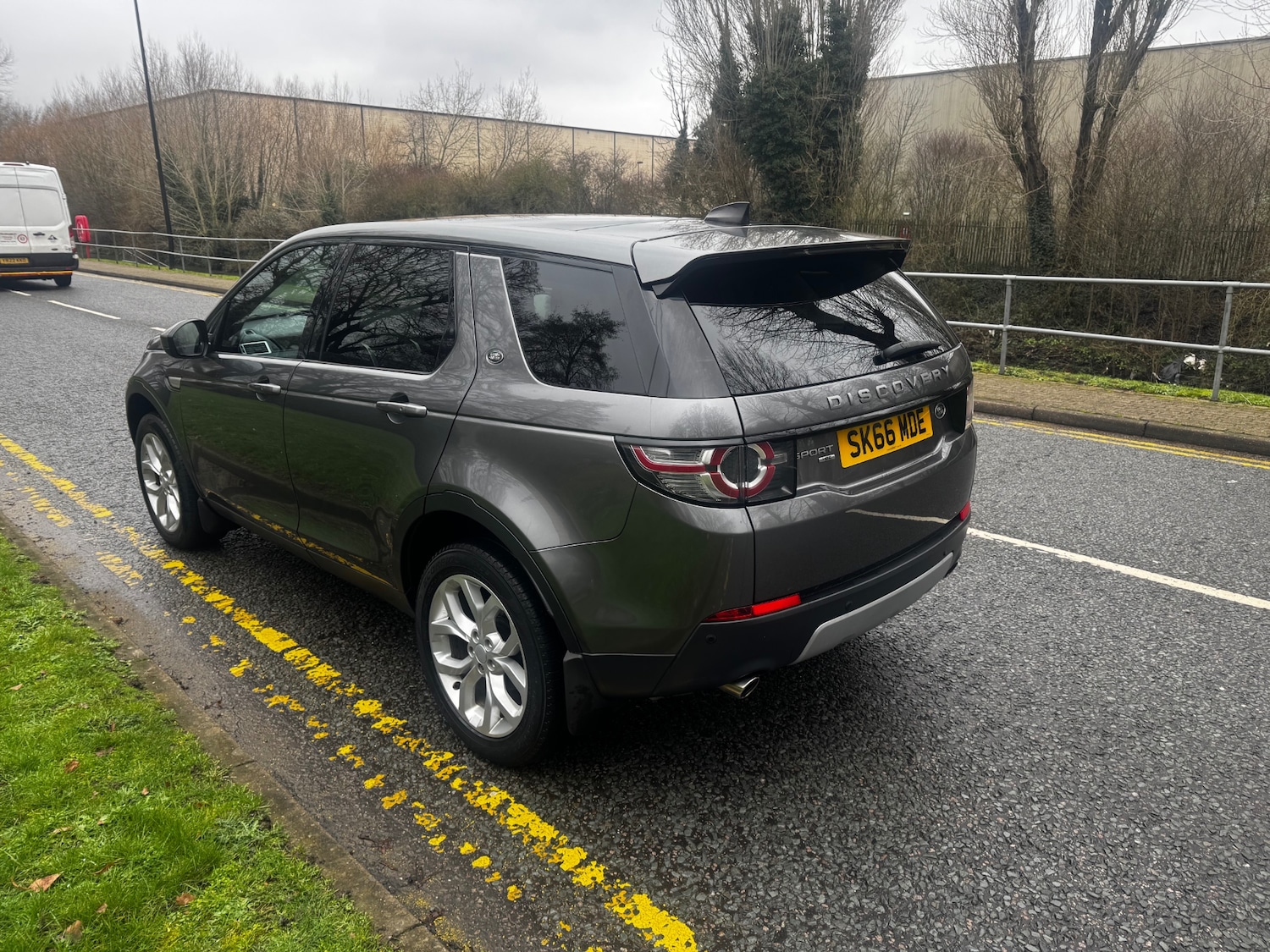 Used Land Rover Discovery Sport 2016 for sale - 77896339: Photo 7