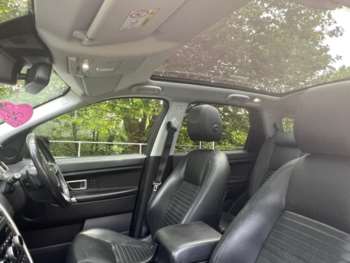 Used Land Rover Discovery Sport 2017 for sale - 74857160: Photo