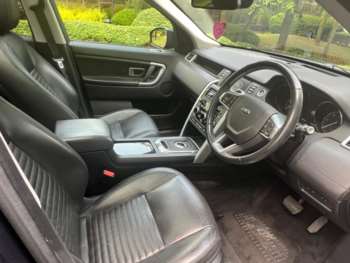 Used Land Rover Discovery Sport 2017 for sale - 74857160: Photo