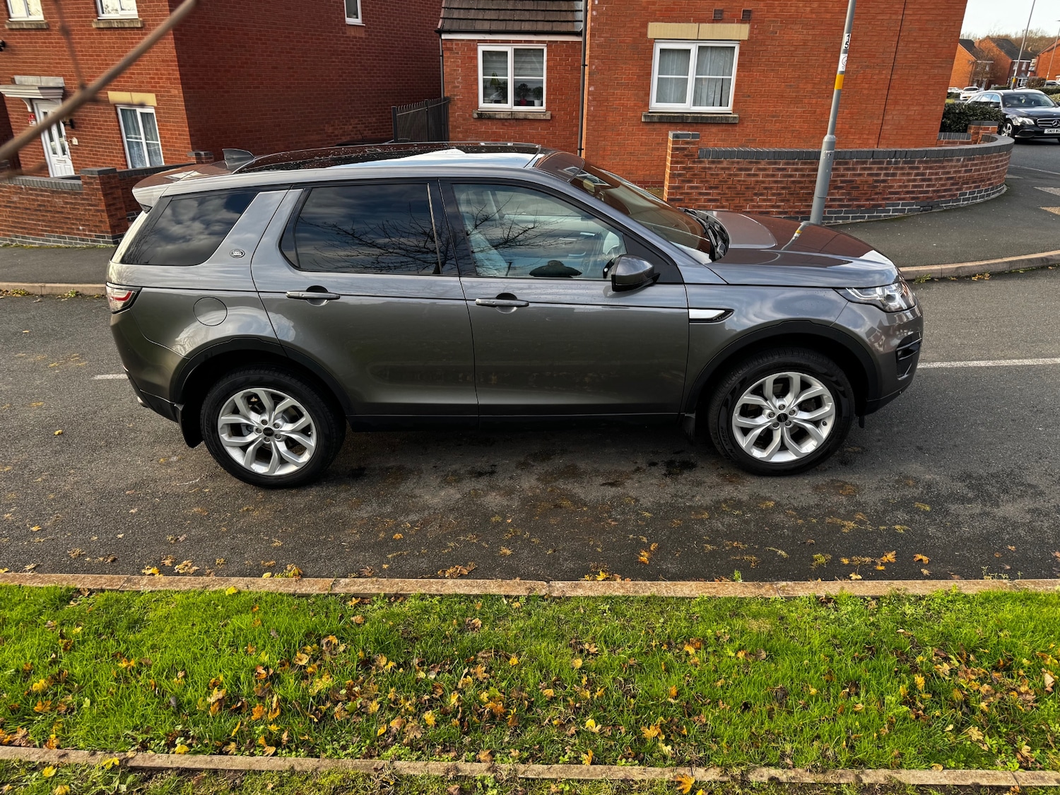 Used Land Rover Discovery Sport 2017 for sale - 76627272: Photo 22