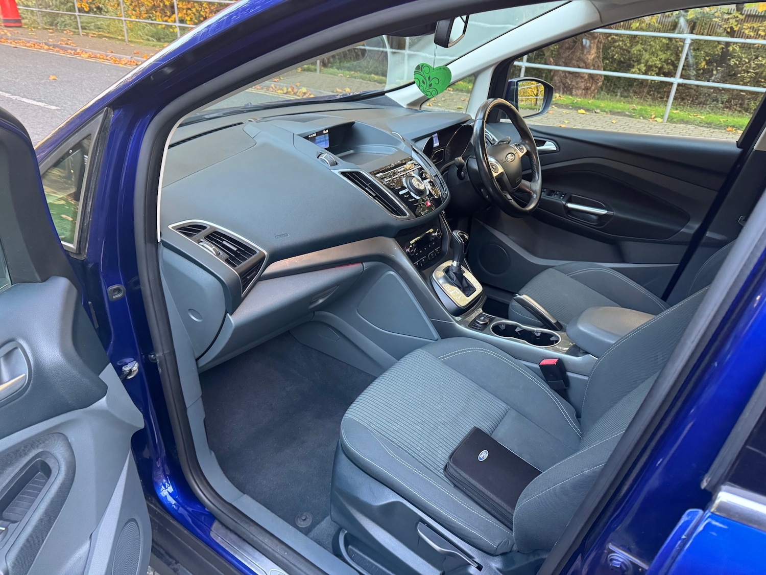 Used Ford C-Max 2015 for sale - 76402150: Photo 20