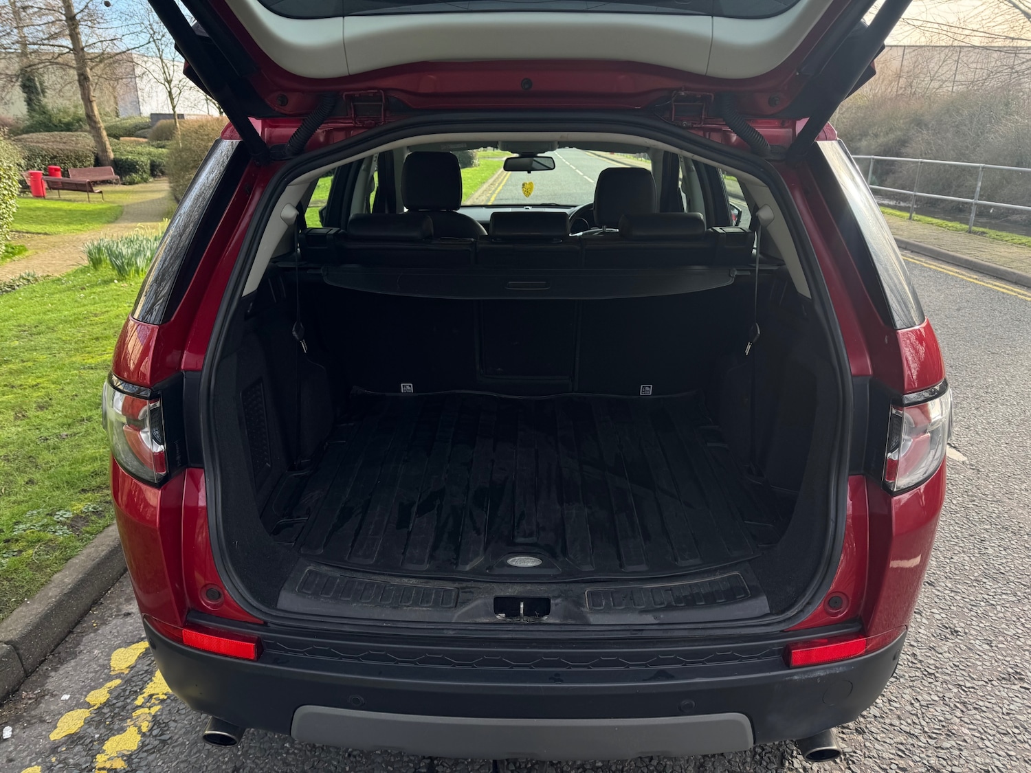 Used Land Rover Discovery Sport 2016 for sale - 77562594: Photo 11