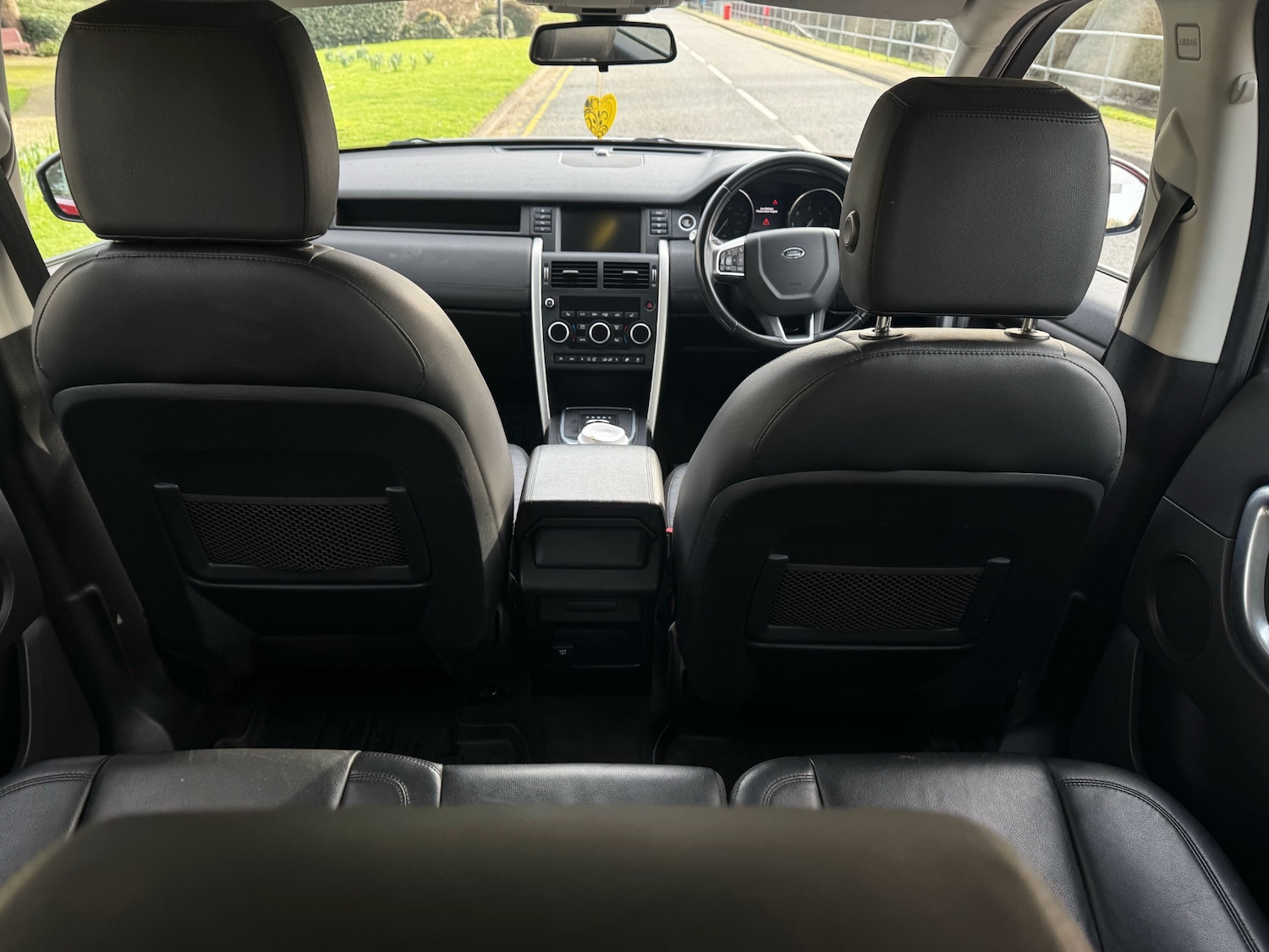 Used Land Rover Discovery Sport 2016 for sale - 77562594: Photo 15