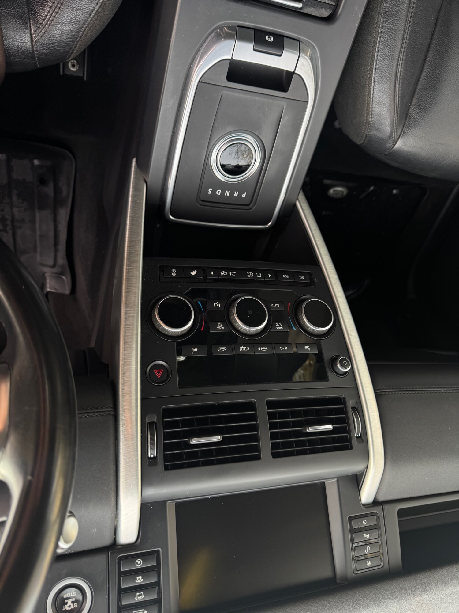 Used Land Rover Discovery Sport 2016 for sale - 77562594: Photo 31