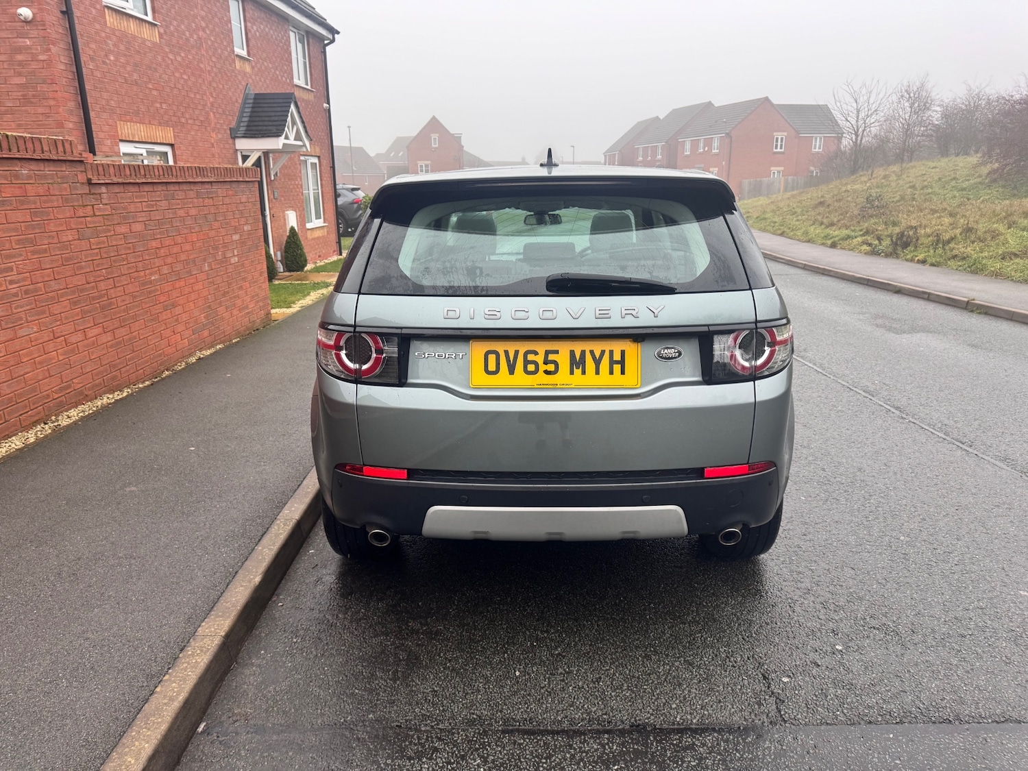 Used Land Rover Discovery Sport 2016 for sale - 77129830: Photo 3