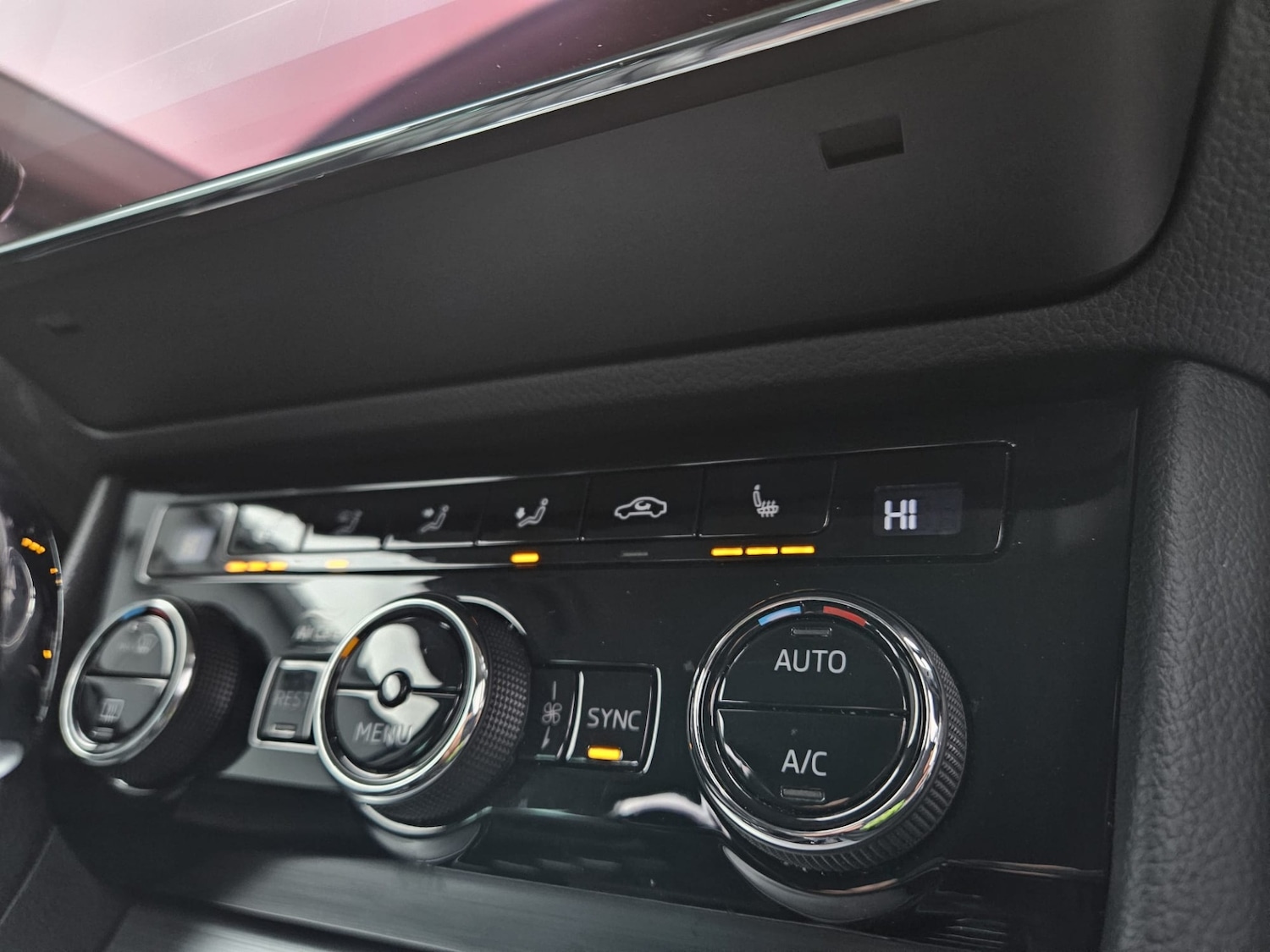 Used Skoda Superb 2021 for sale - 77438803: Photo 12