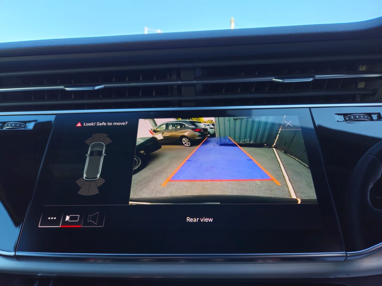 Used Audi Q7 2021 for sale - 76799613: Photo 19