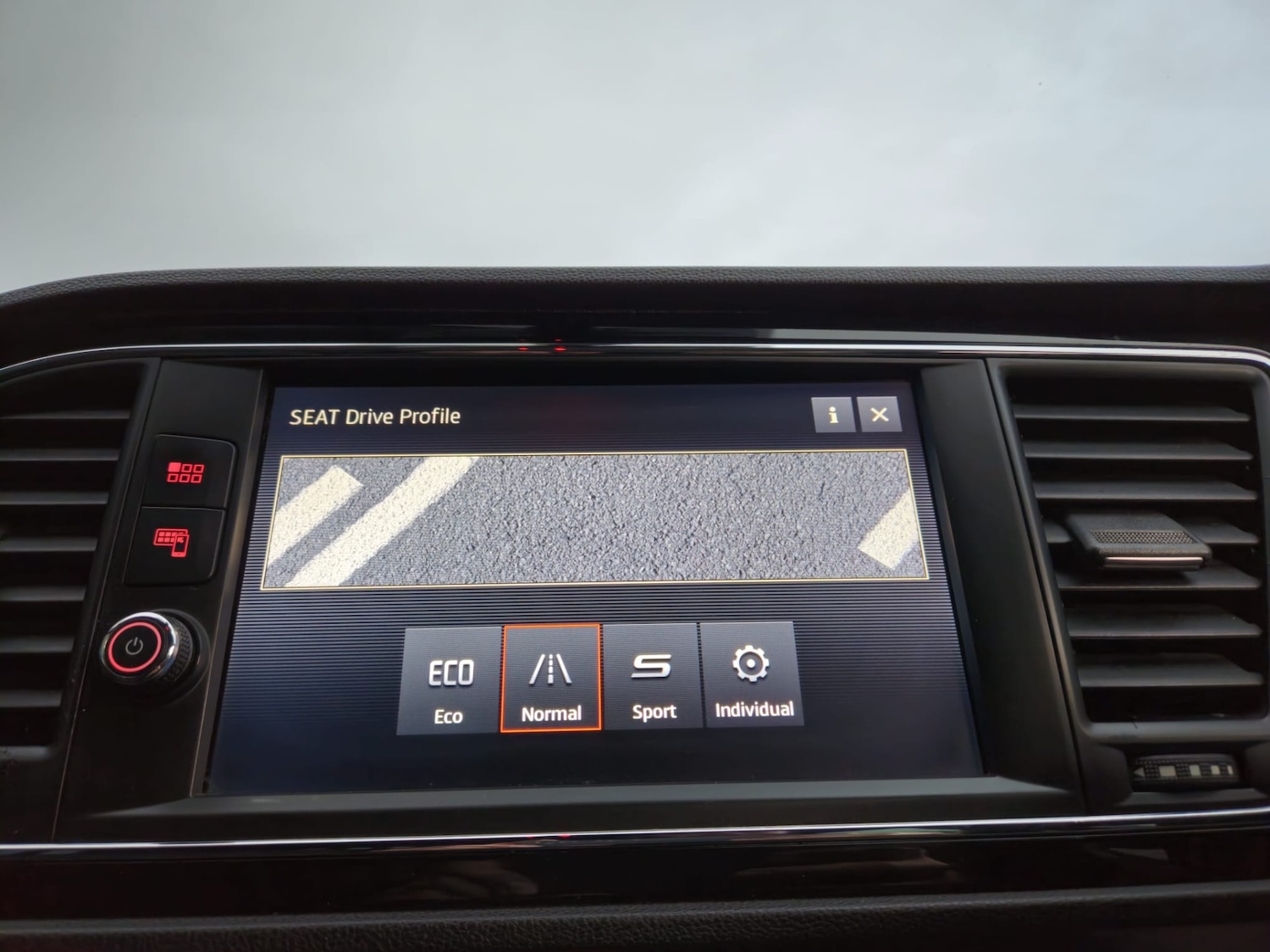 Used SEAT Leon 2019 for sale - 76935735: Photo 10