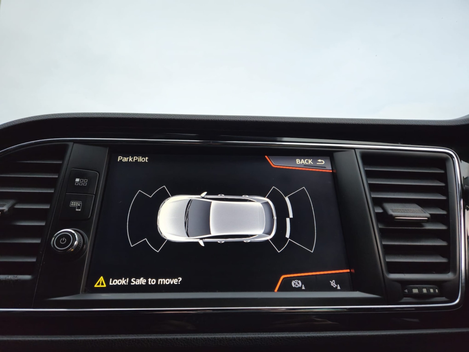 Used SEAT Leon 2019 for sale - 76935735: Photo 13