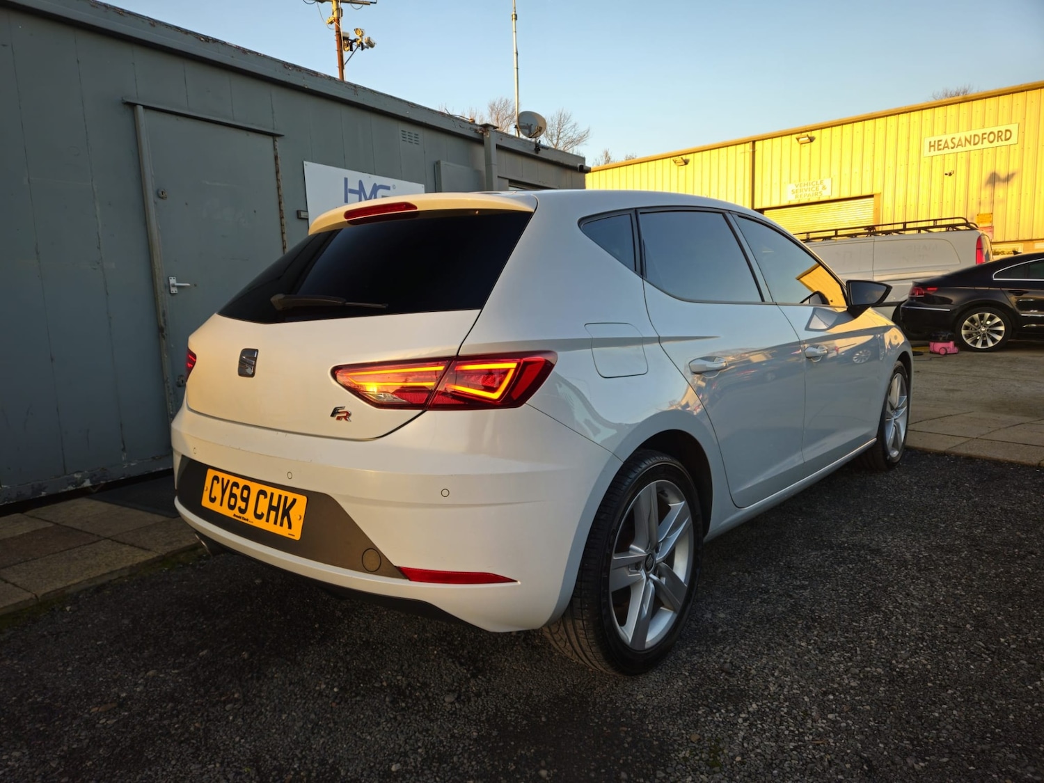 Used SEAT Leon 2019 for sale - 76935735: Photo 4