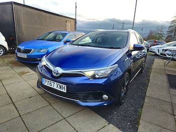 Used Toyota Auris 2017 for sale - 76799543: Photo