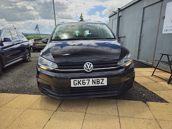 Used Volkswagen Touran 2017 for sale - 76785370: Photo