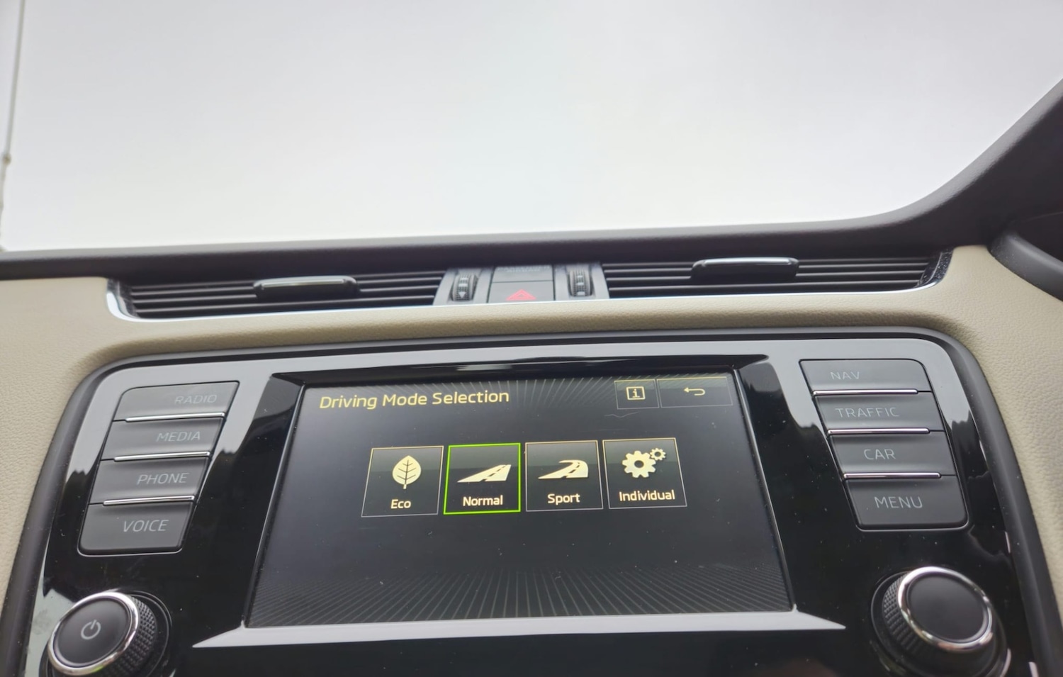 Used Skoda Octavia 2016 for sale - 77213754: Photo 12