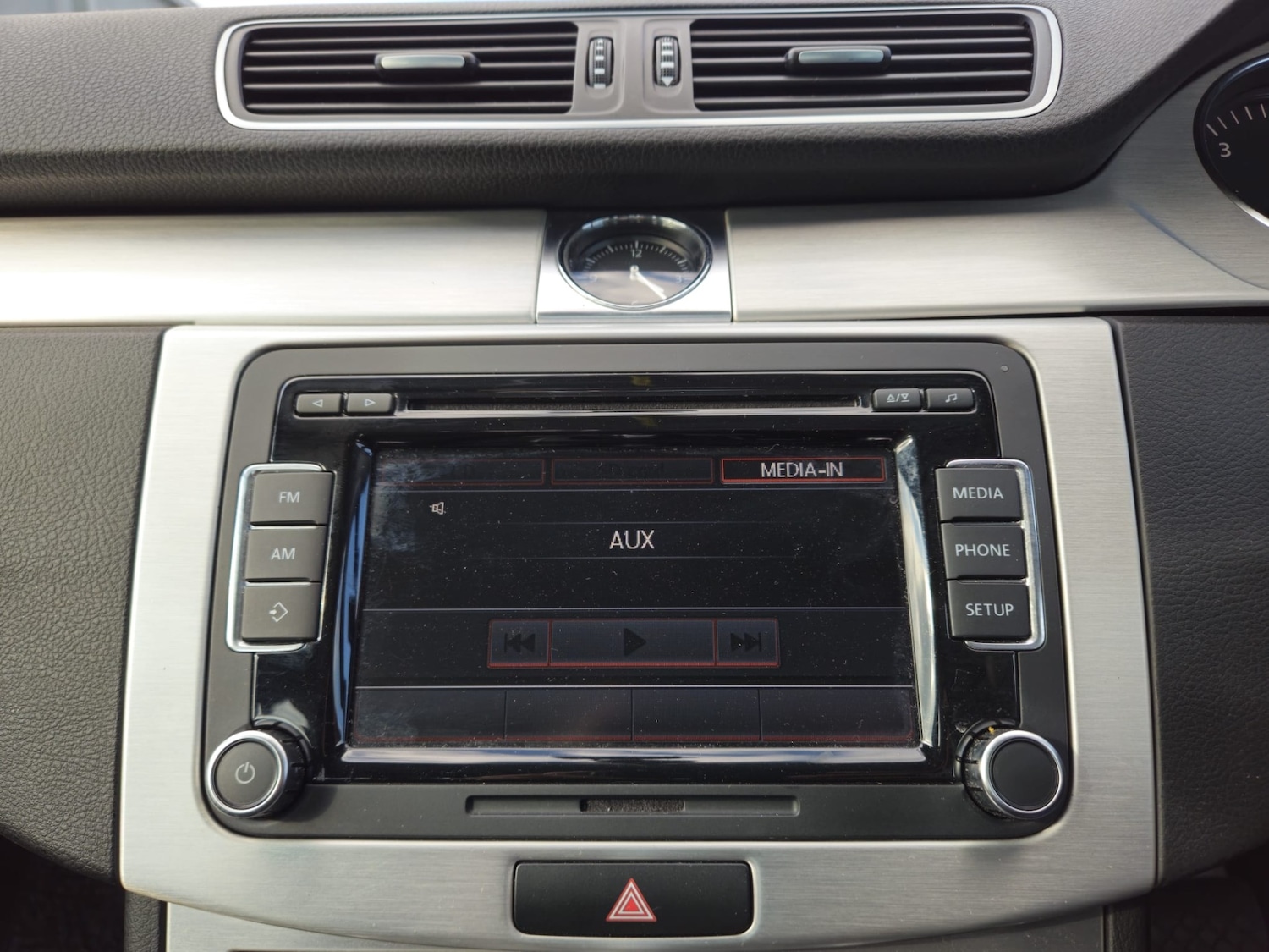 Used Volkswagen Passat 2024 for sale - 76785405: Photo 14