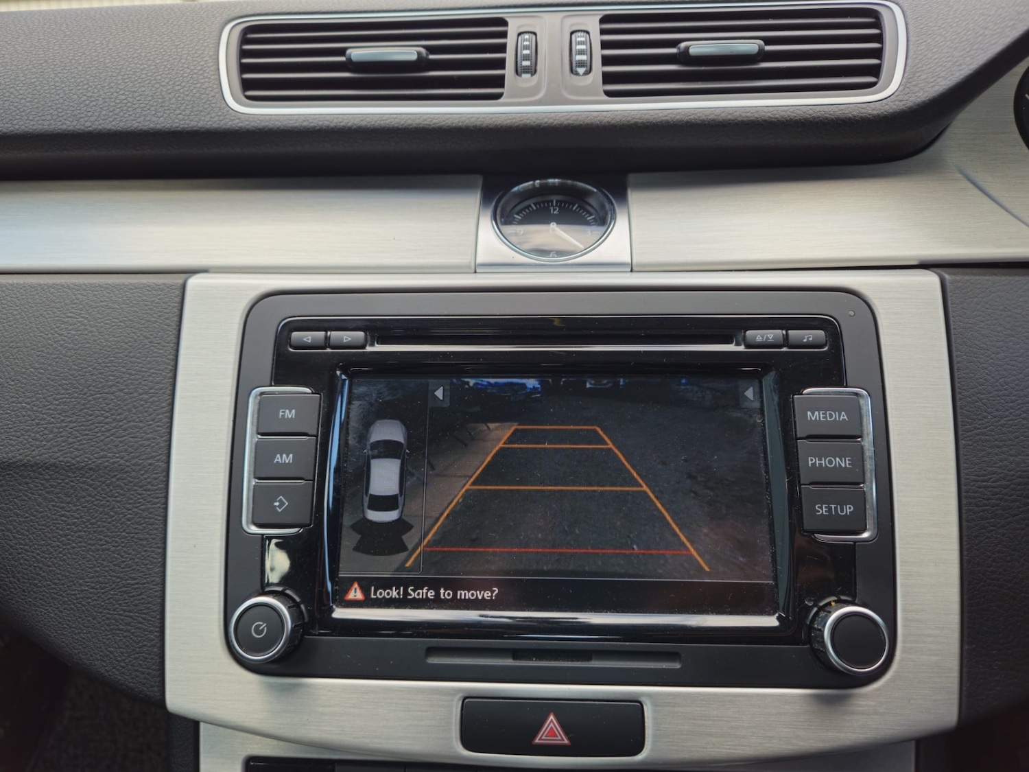 Used Volkswagen Passat 2024 for sale - 76785405: Photo 15