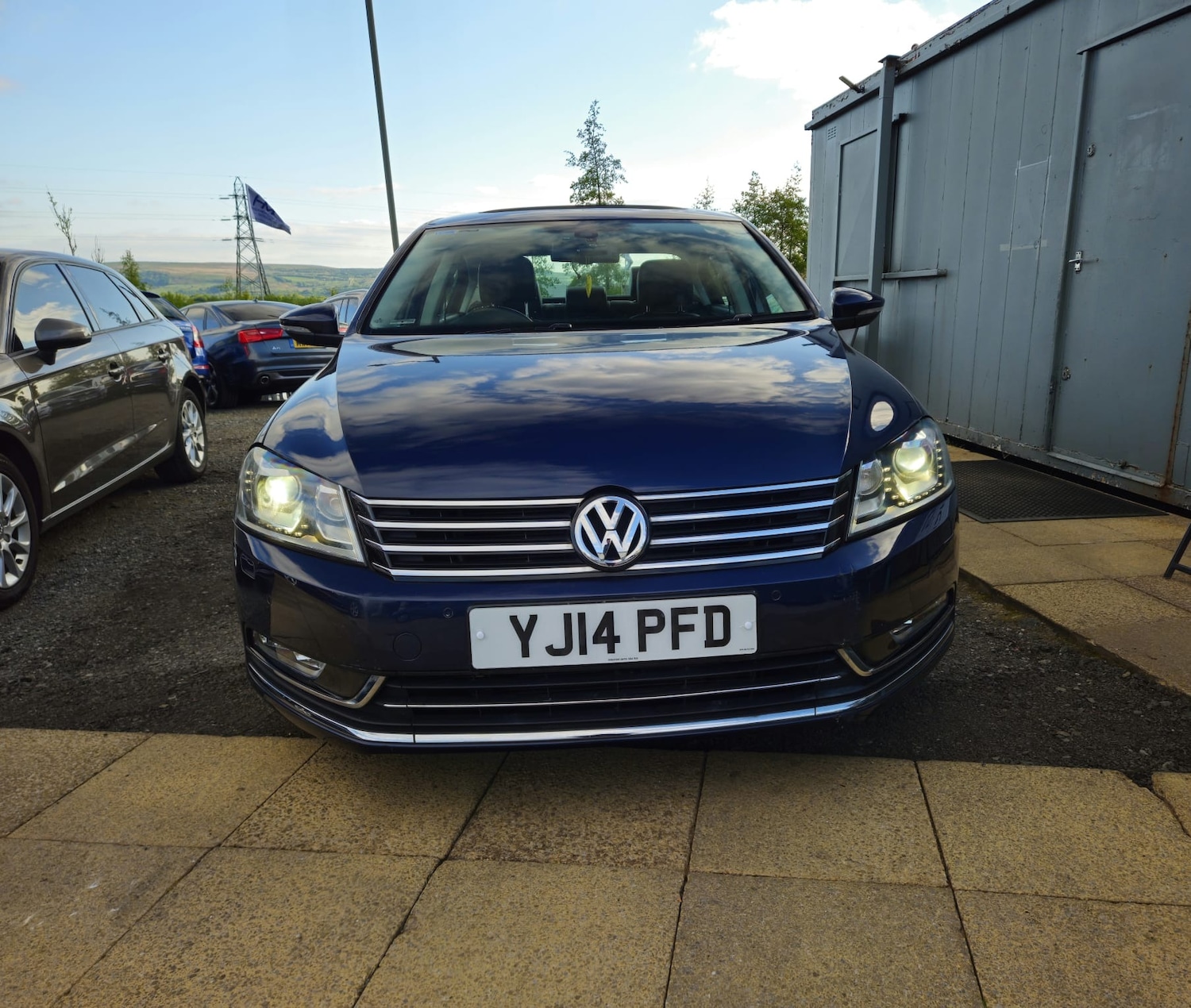 Used Volkswagen Passat 2024 for sale - 76785405: Photo 2