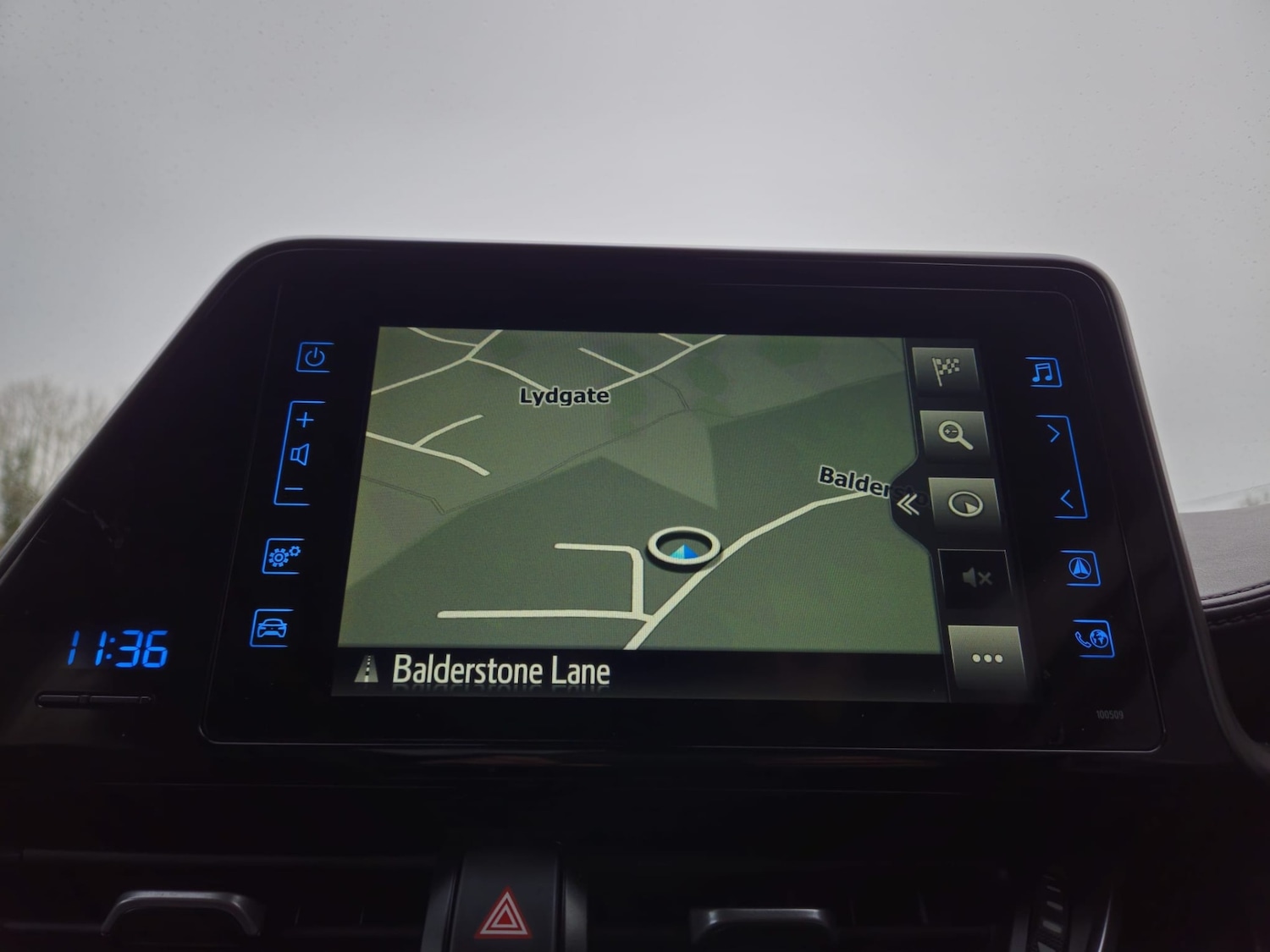 Used Toyota C-HR 2018 for sale - 77643253: Photo 10