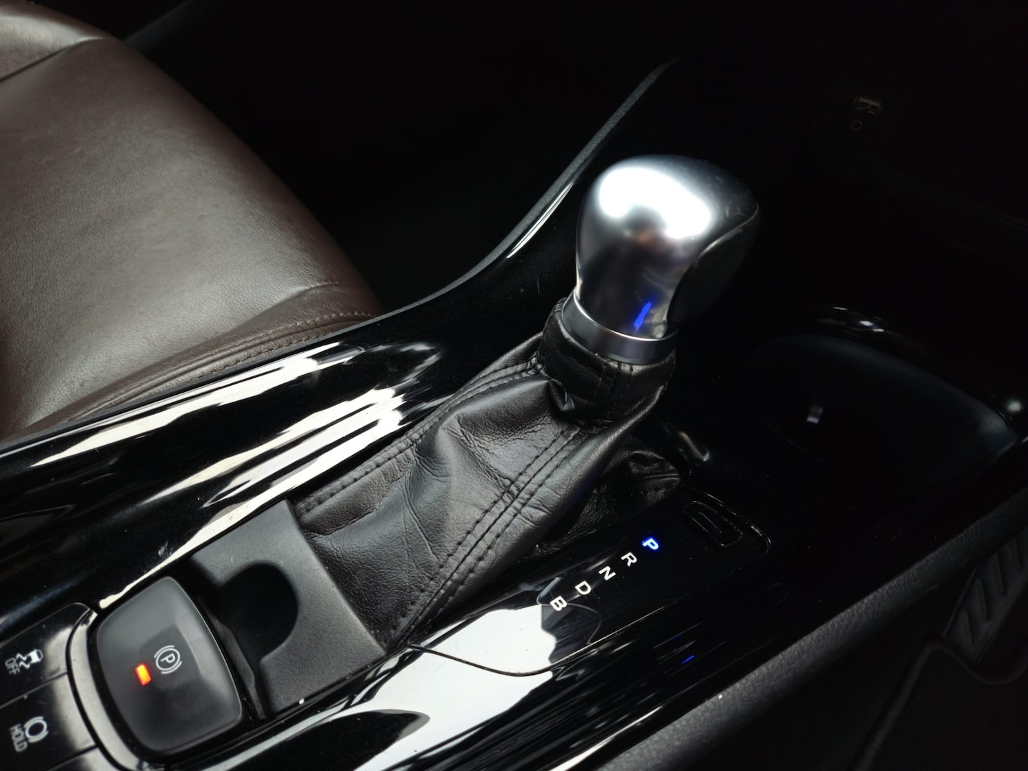 Used Toyota C-HR 2018 for sale - 77643253: Photo 16