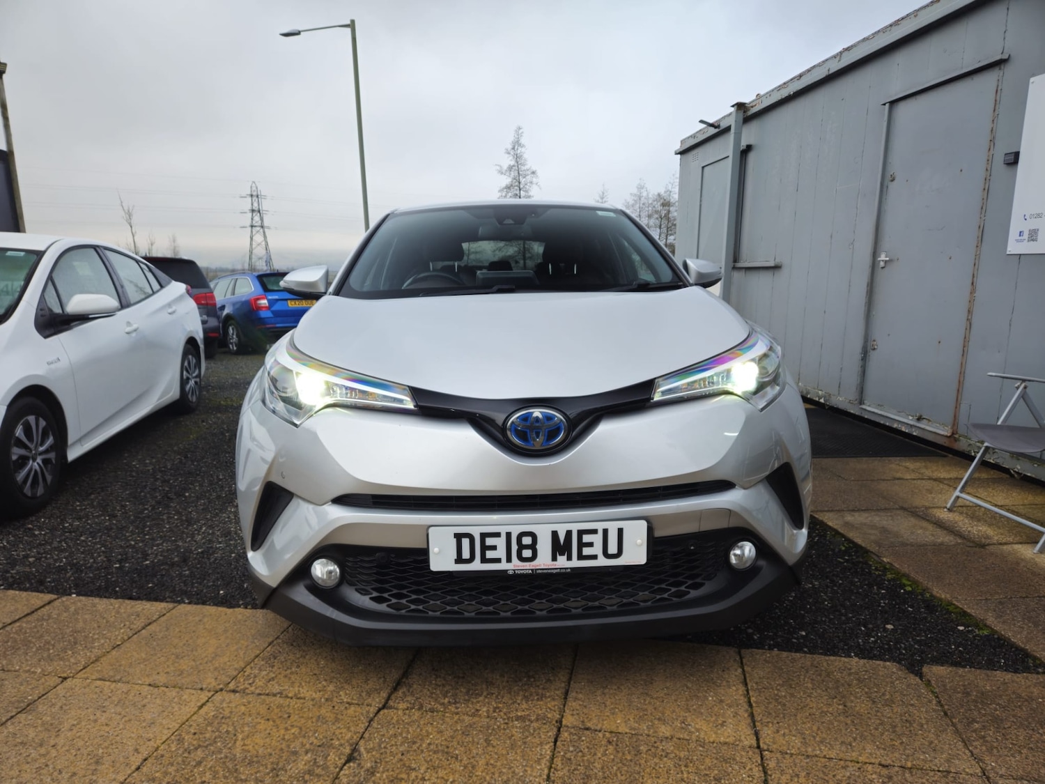 Used Toyota C-HR 2018 for sale - 77643253: Photo 2