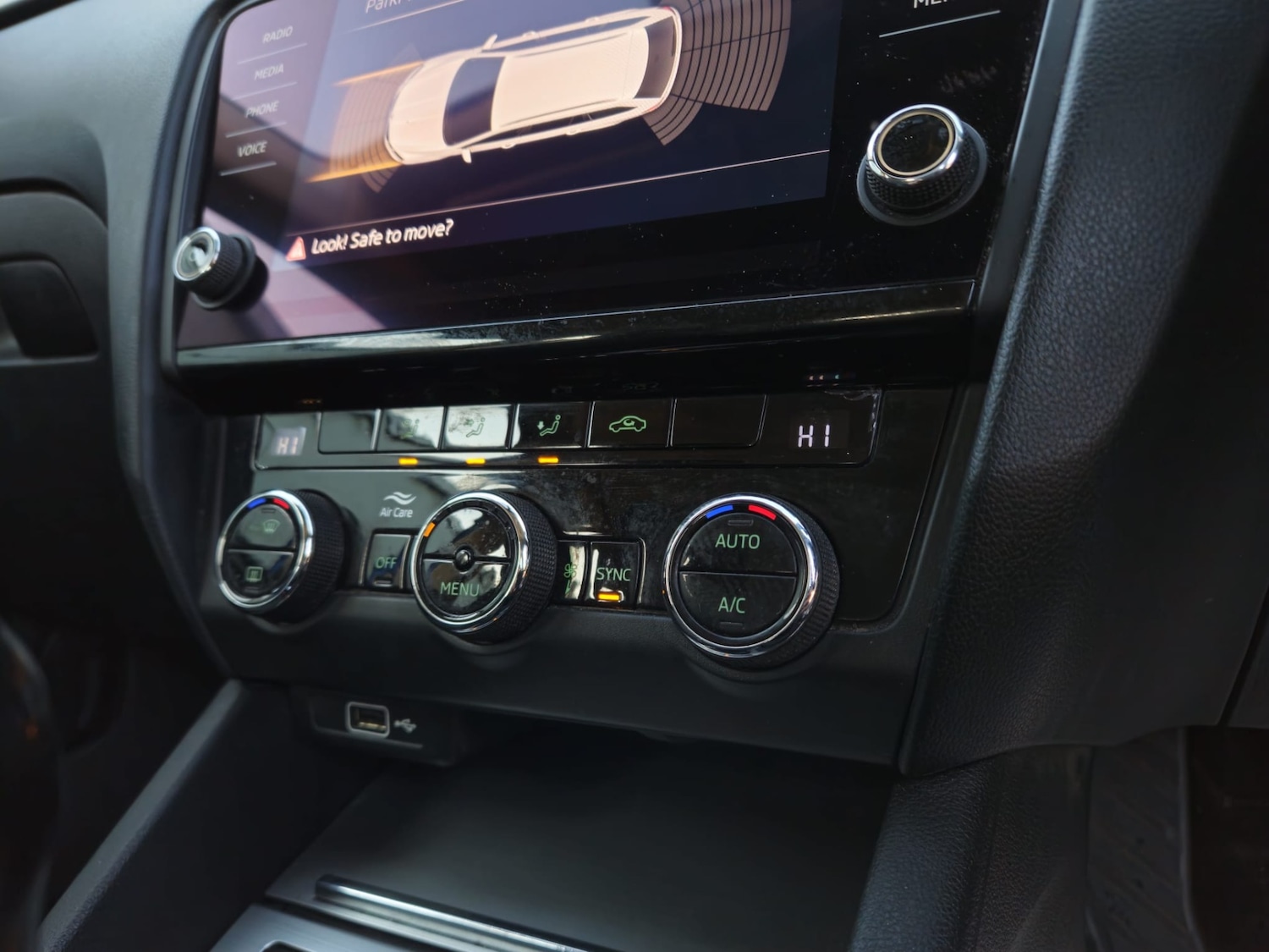 Used Skoda Octavia 2020 for sale - 76785420: Photo 10