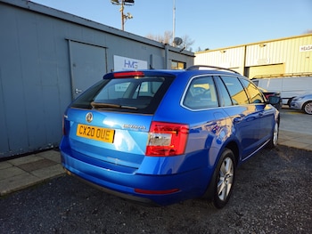Used Skoda Octavia 2020 for sale - 76785420: Photo
