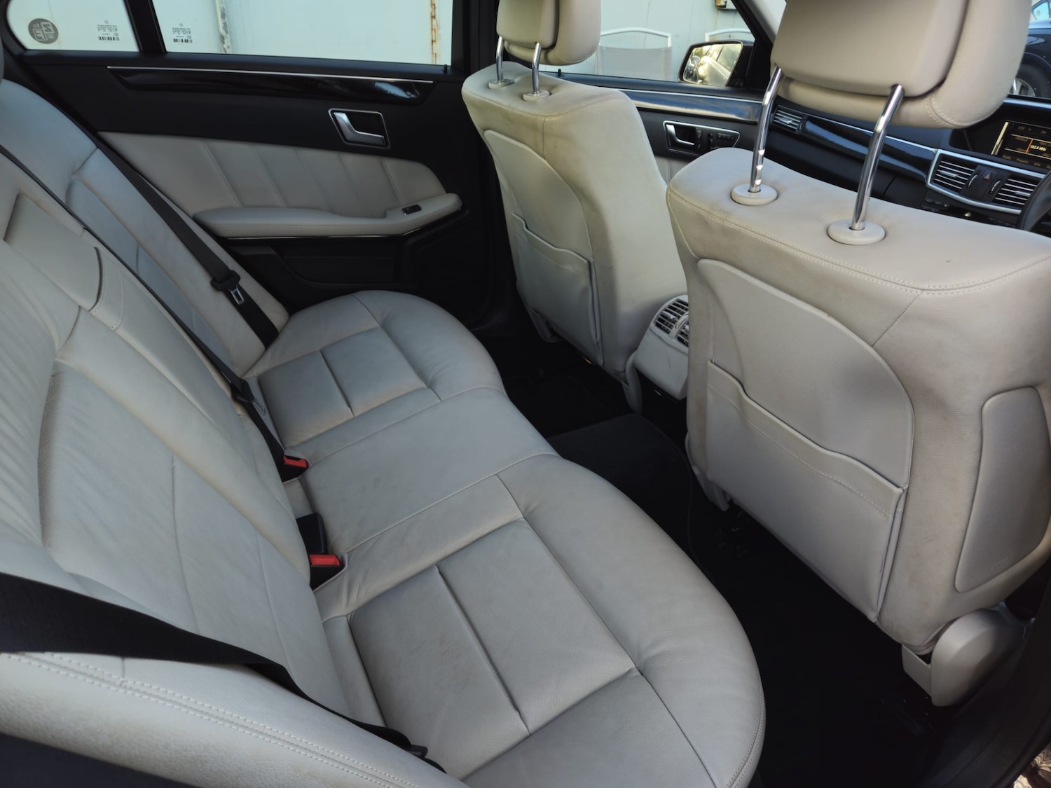 Used Mercedes-Benz E Class 2024 for sale - 76785384: Photo 10