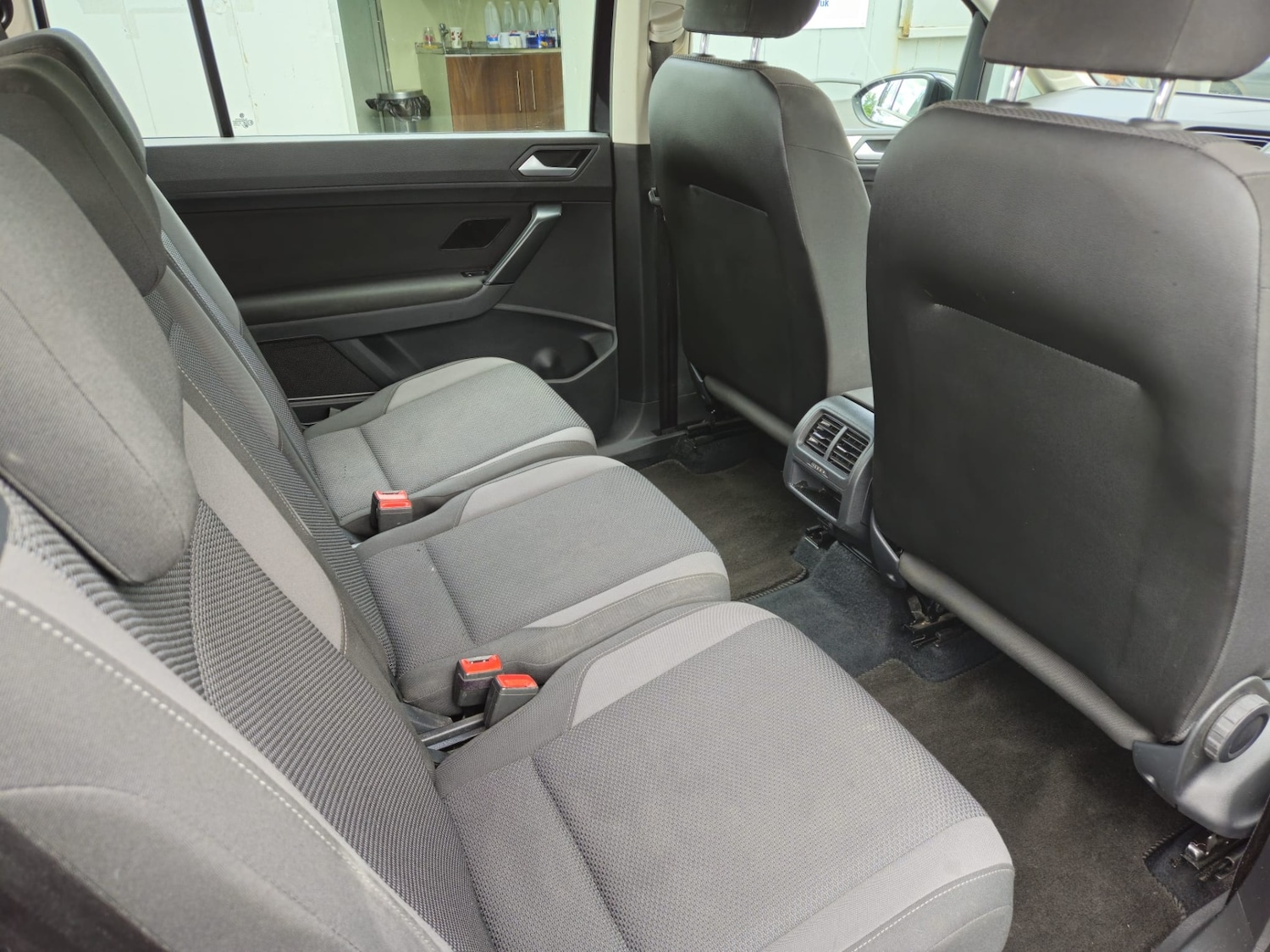 Used Volkswagen Touran 2017 for sale - 77822547: Photo 10