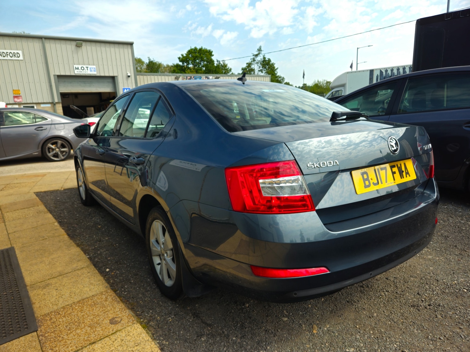 Used Skoda Octavia 2017 for sale - 76784777: Photo 3