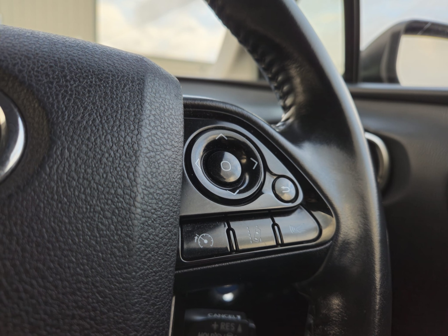 Used Toyota Prius 2019 for sale - 76897158: Photo 19