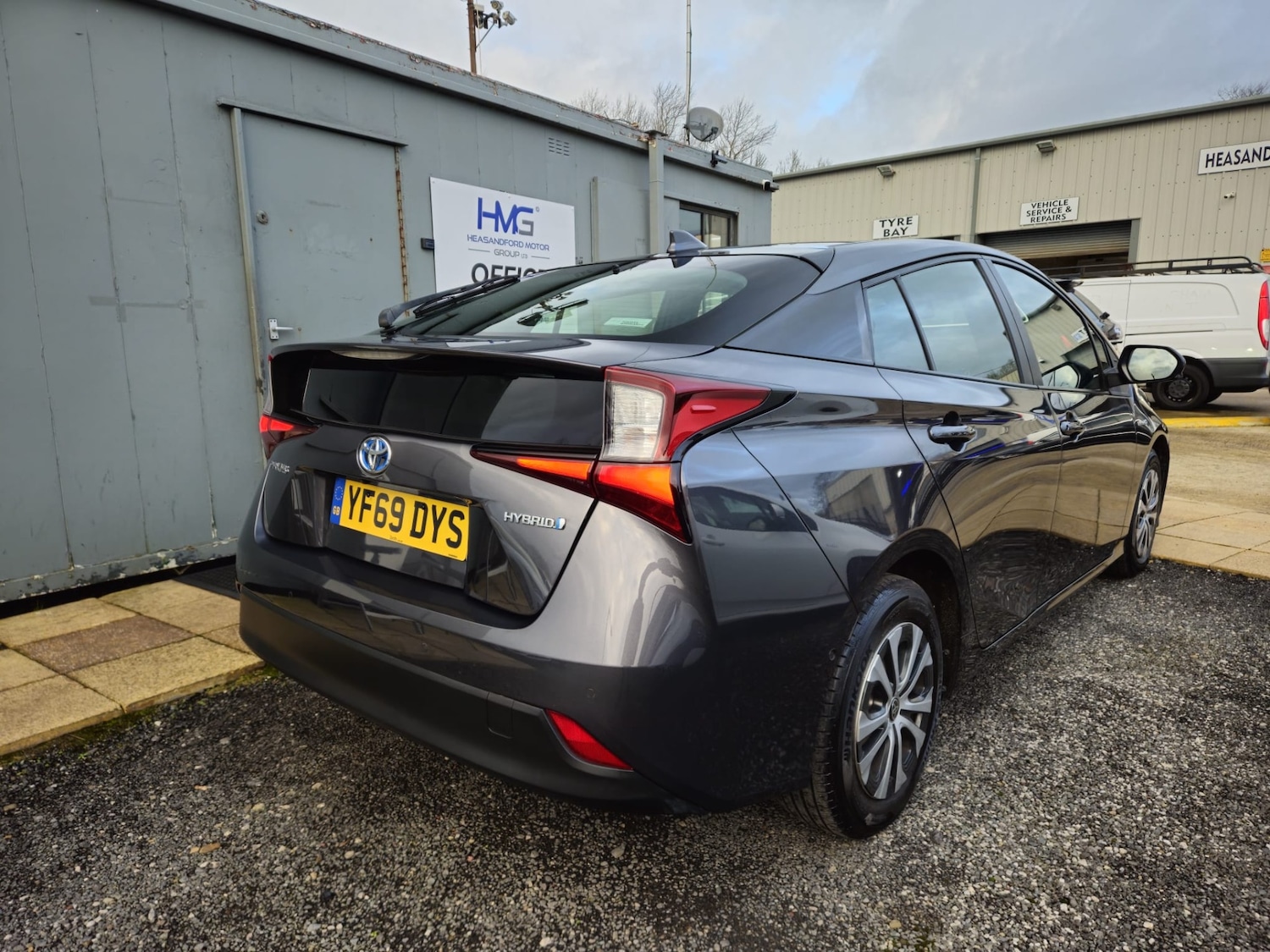 Used Toyota Prius 2019 for sale - 76897158: Photo 4