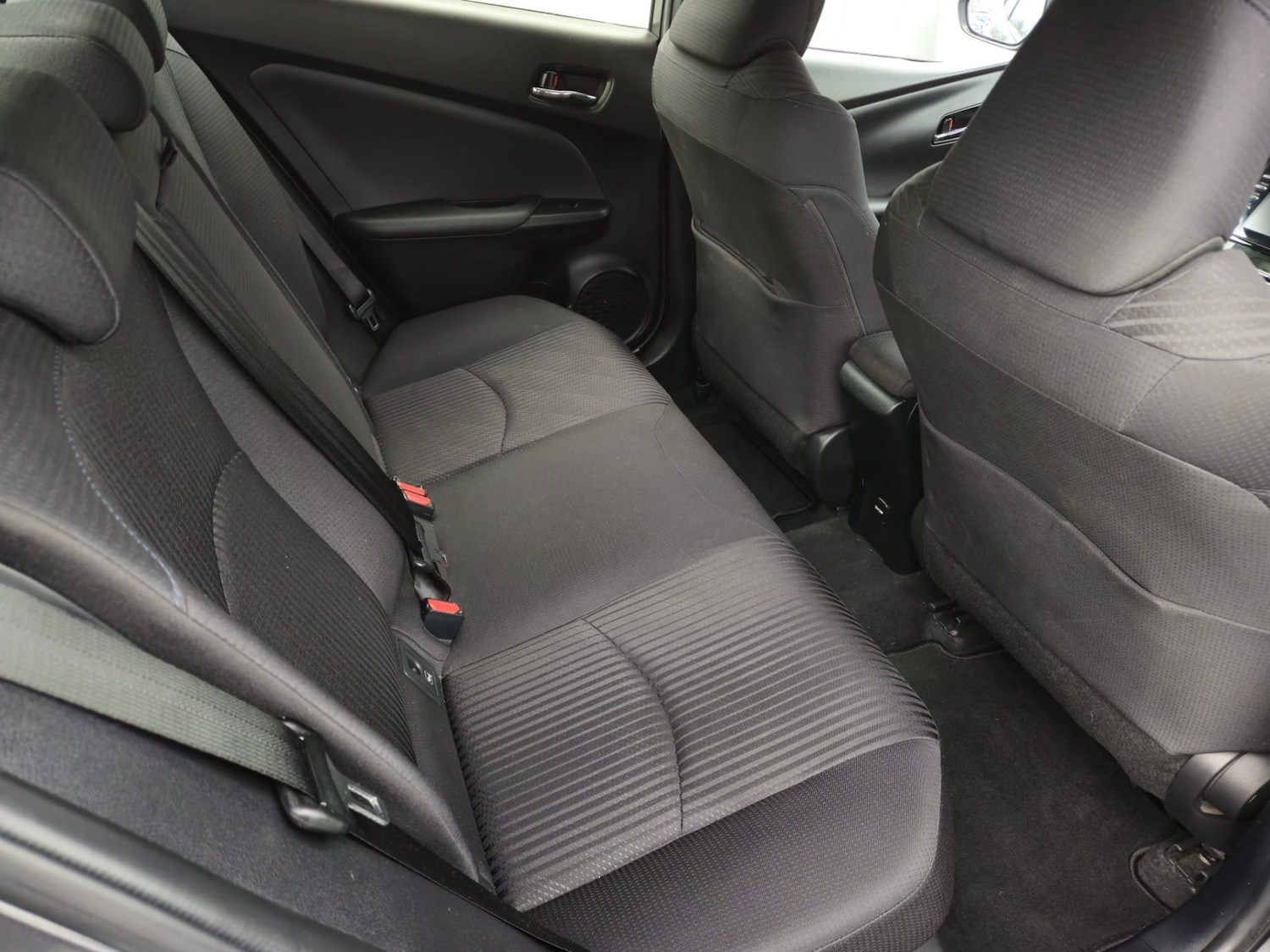 Used Toyota Prius 2019 for sale - 76897158: Photo 8