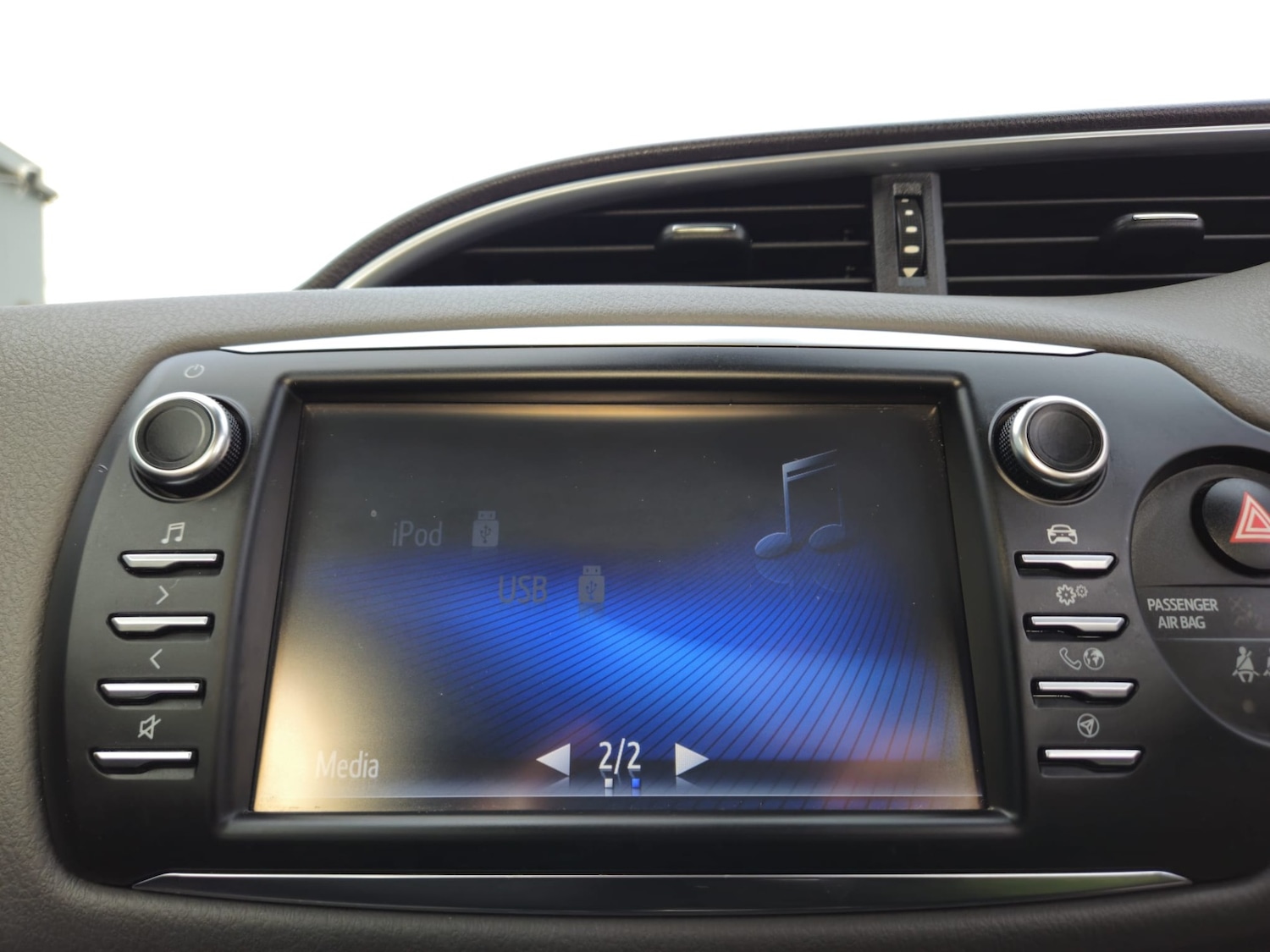 Used Toyota Yaris 2018 for sale - 77452788: Photo 13