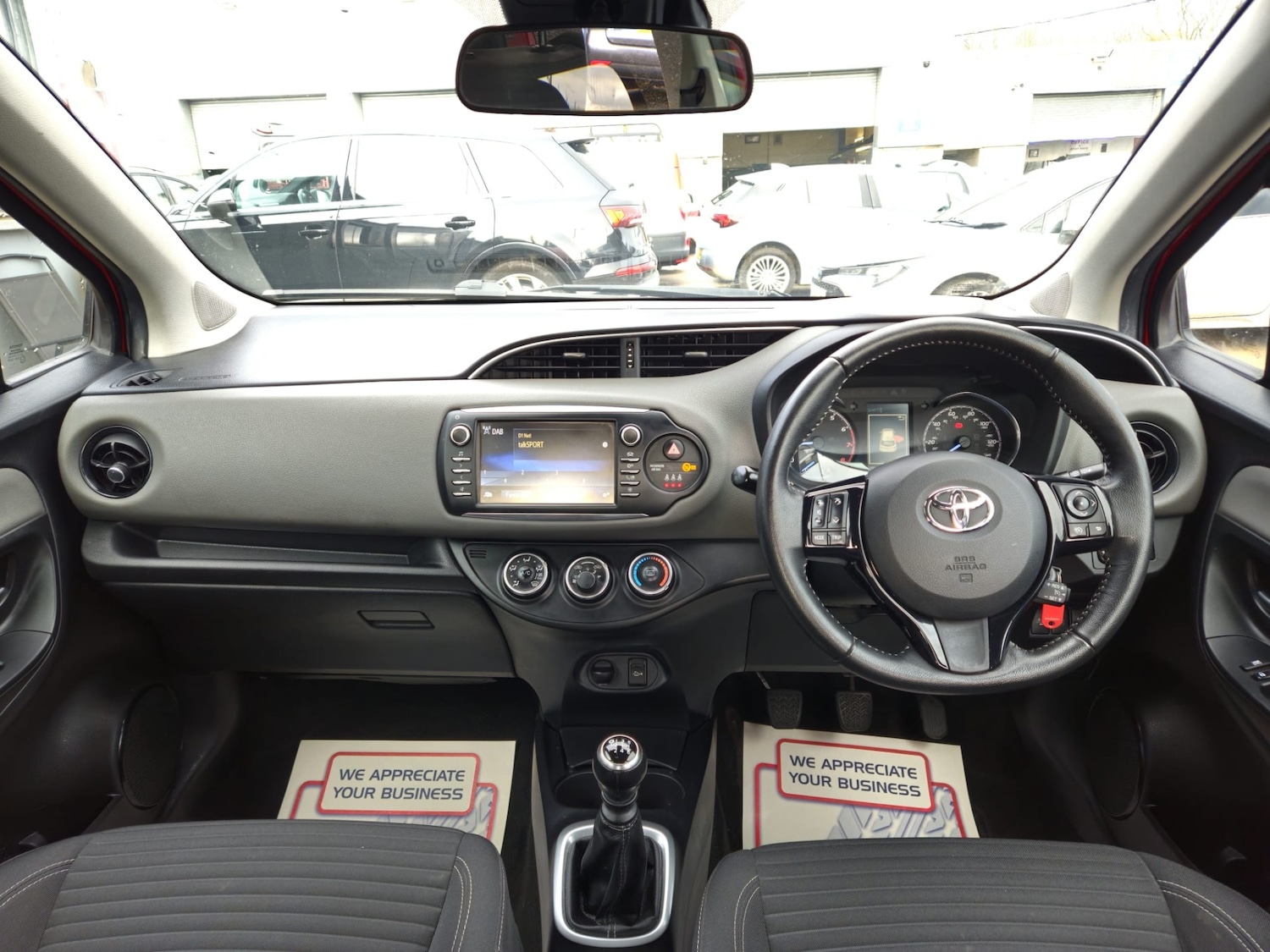 Used Toyota Yaris 2018 for sale - 77452788: Photo 16