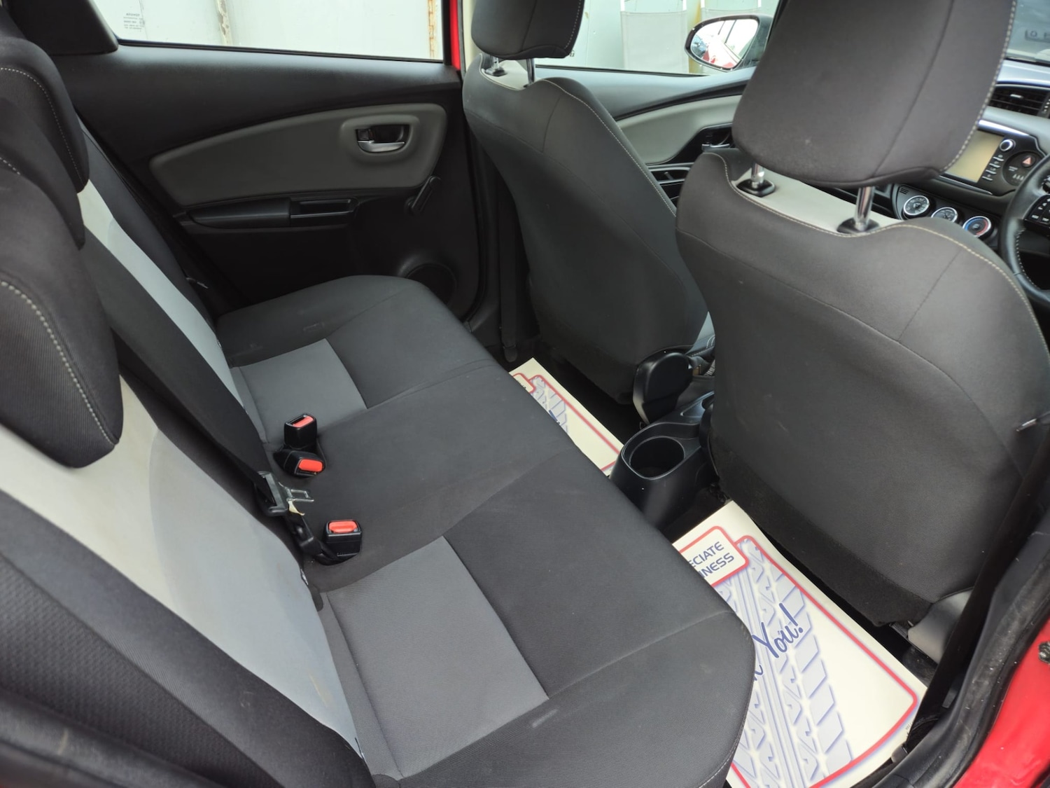 Used Toyota Yaris 2018 for sale - 77452788: Photo 9