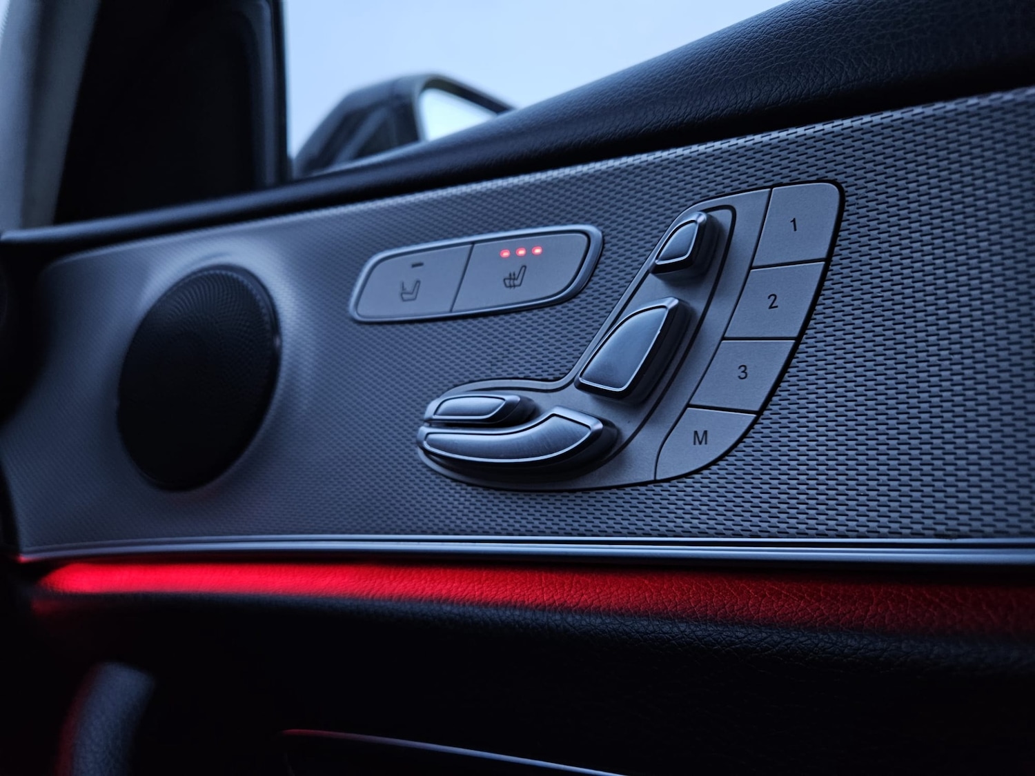 Used Mercedes-Benz E Class 2018 for sale - 76799532: Photo 17