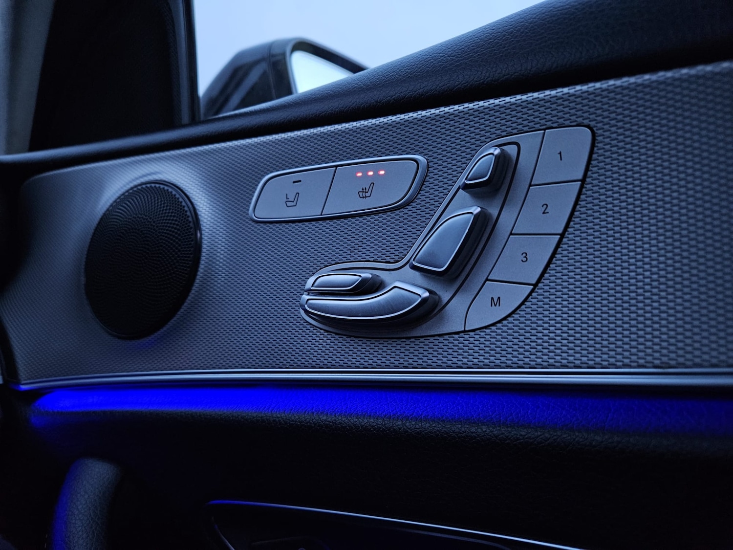 Used Mercedes-Benz E Class 2018 for sale - 76799532: Photo 18