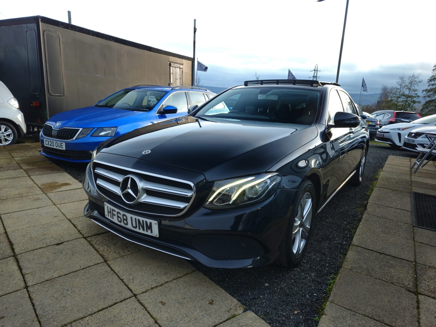 Used Mercedes-Benz E Class 2018 for sale - 76799532: Photo 3