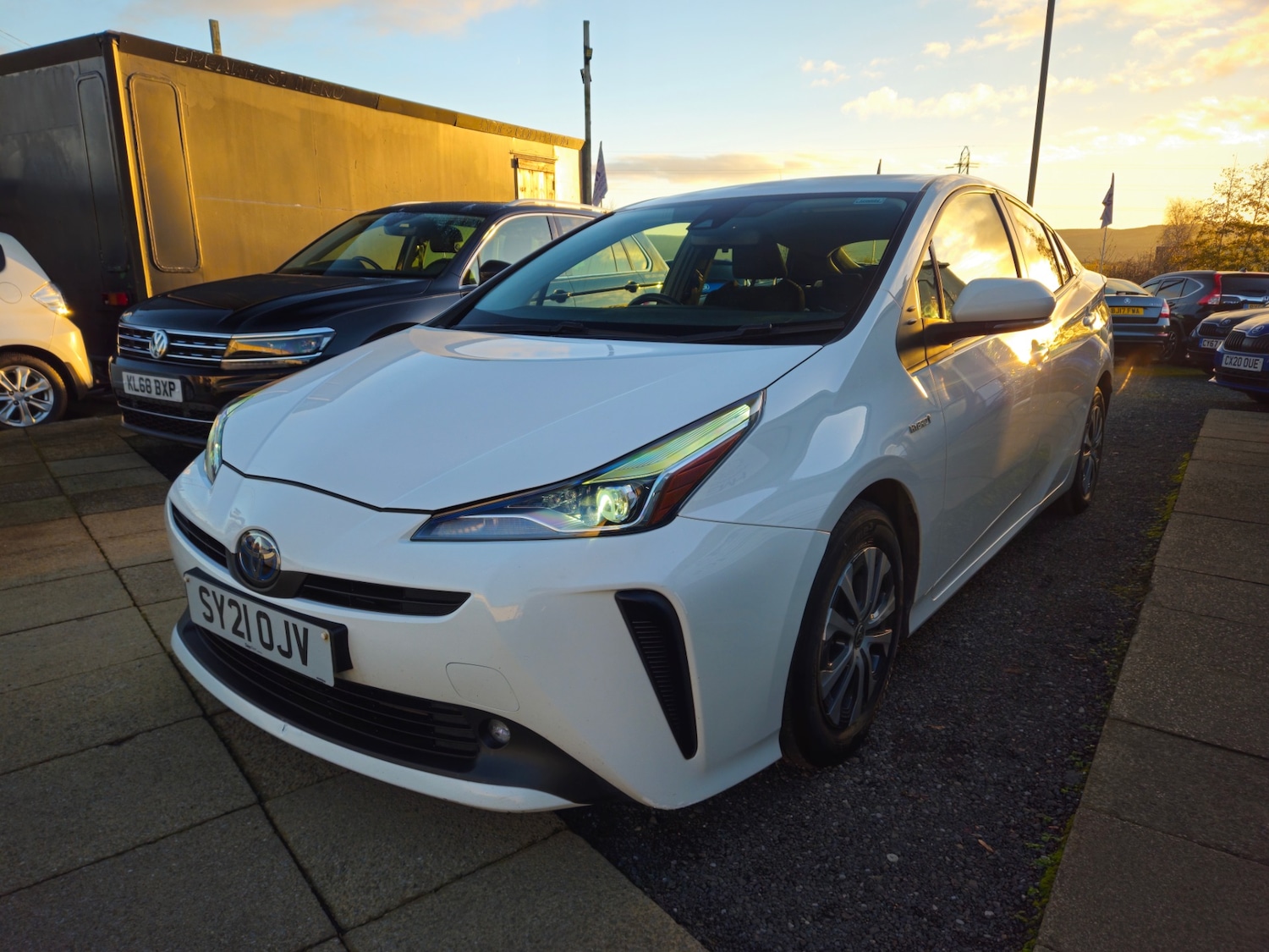 Used Toyota Prius 2021 for sale - 76784707: Photo 3