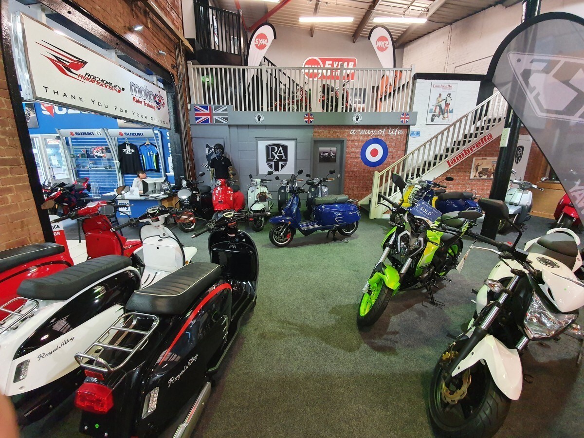 Royal Alloy GT 125i AC CBS