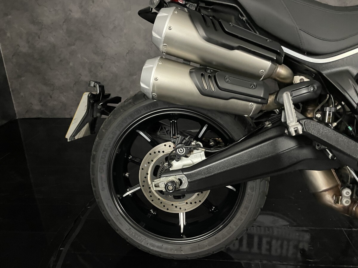 Ducati SCRAMBLER 1100 PRO DARK
