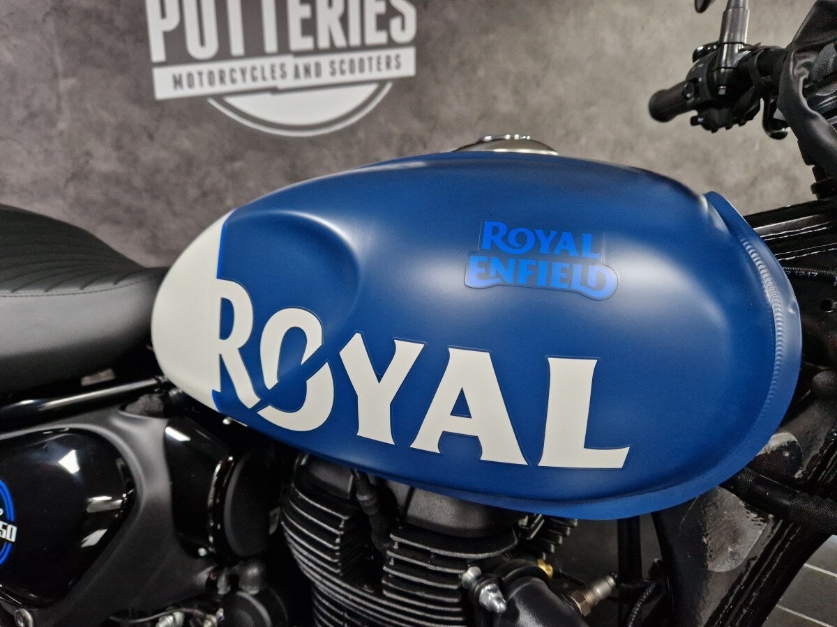 Royal Enfield HUNTER 350 Rebel