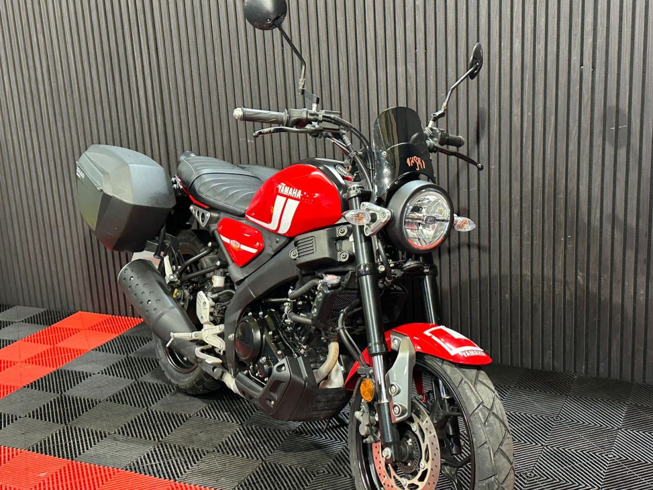 Used Yamaha XSR125 for sale - 78435349: Photo 12