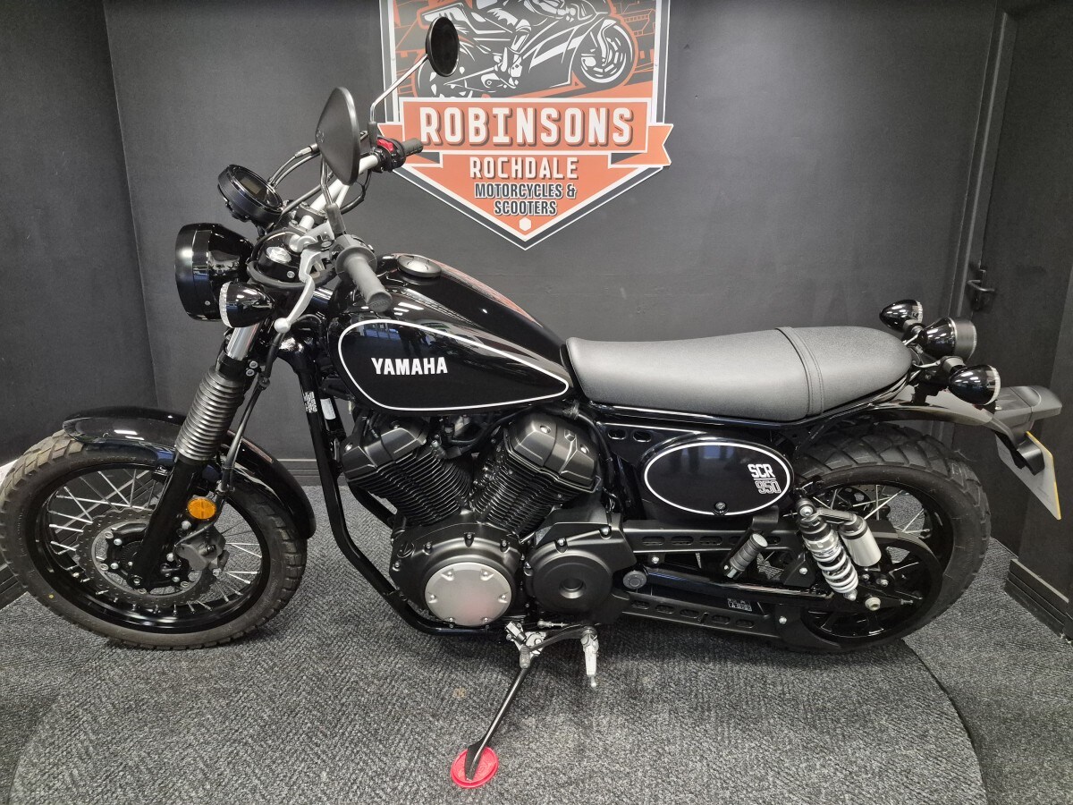 Yamaha SCR 950