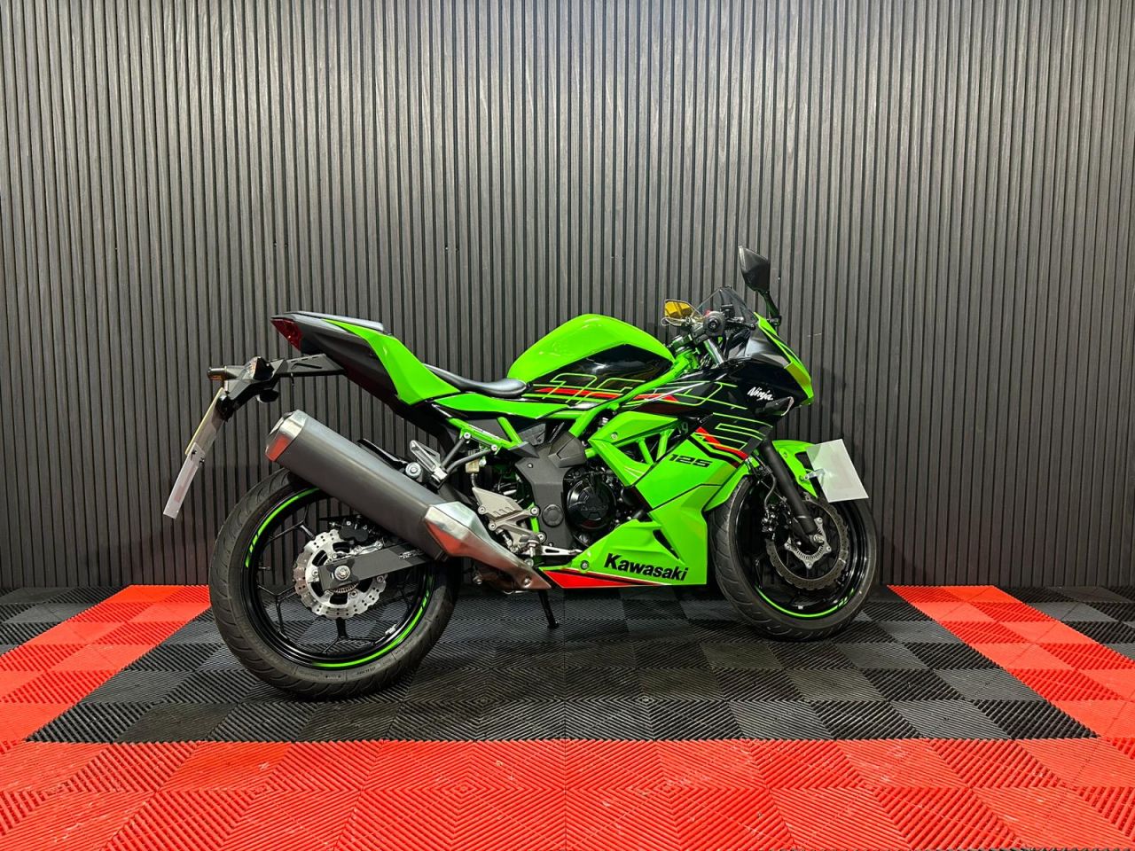 Used Kawasaki Ninja 125 for sale - 78434651: Photo 7