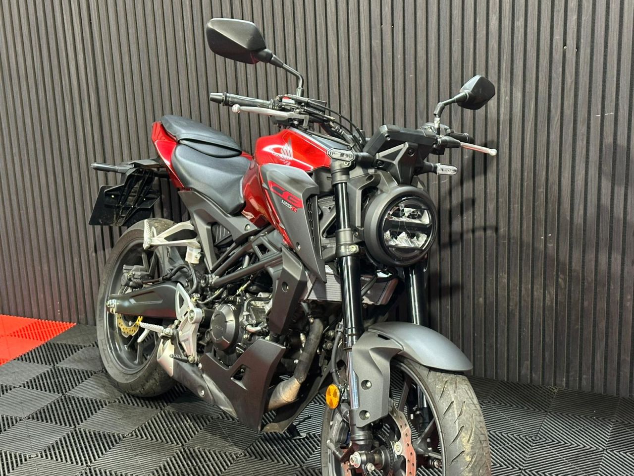 Used Honda CB125R for sale - 78434751: Photo 12
